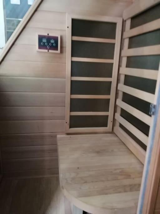 Appartement Avec Sauna Et Balneo Privatifs -Troyes Centre Eksteriør billede